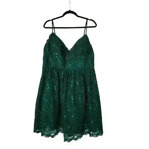 Jules And Cleo Green Lace Mini A Line Dress Spaghetti Strap Scalloped Neckline - Picture 9 of 14